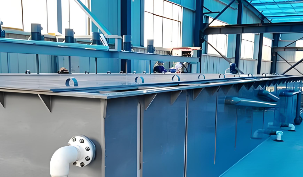 Extraction tank equipment