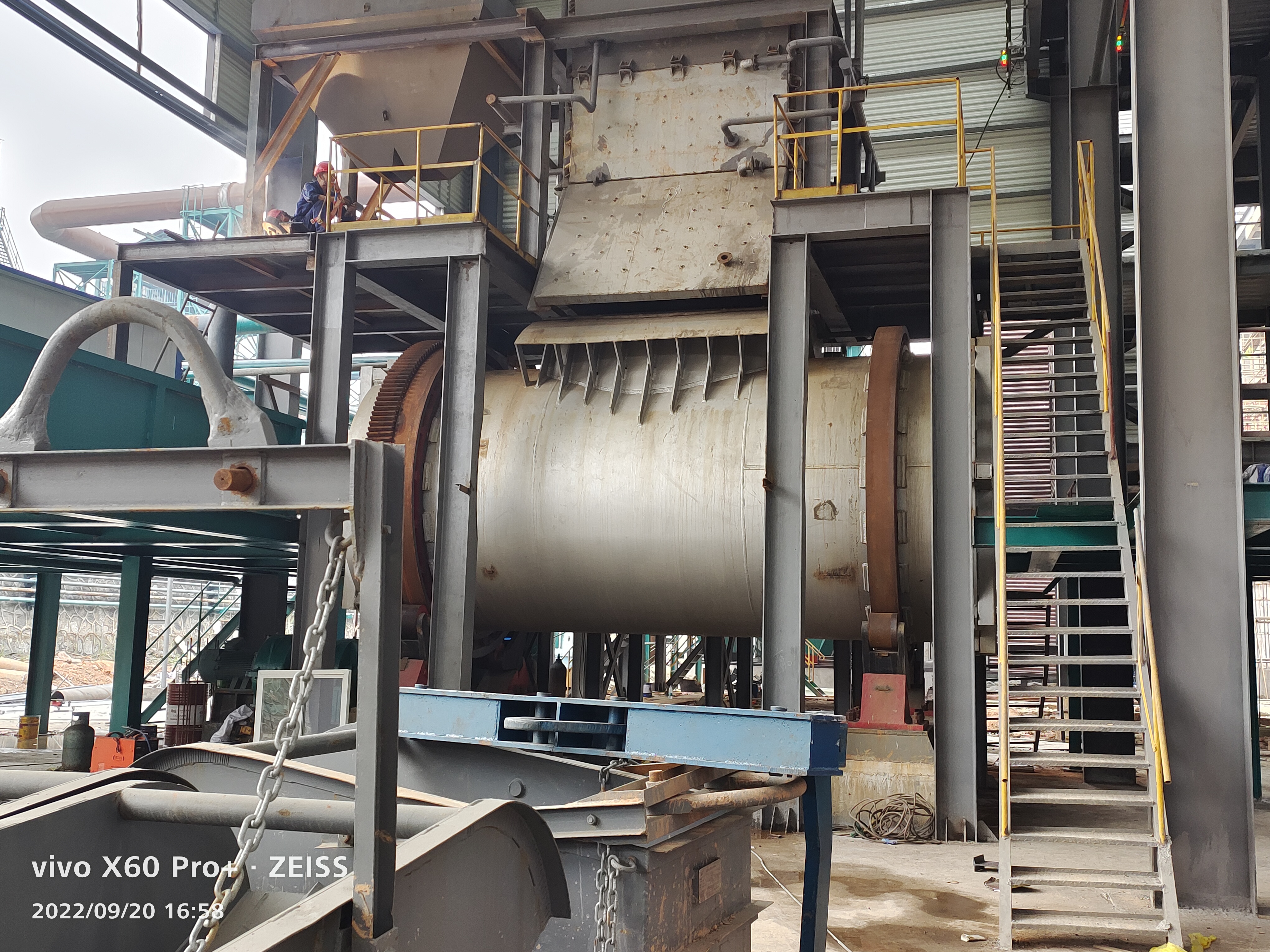 Horizontal rotary converter (also known as PS converter)