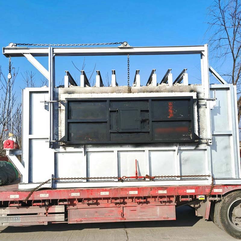 Regenerative aluminum melting furnace